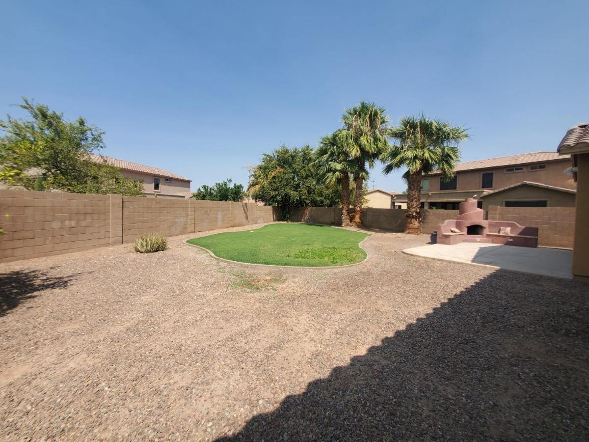Phoenix II Minutes To Airport And Downtown Екстериор снимка